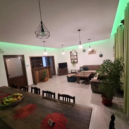 Vikendica Tuzla, Dolina Mira * Tuzla