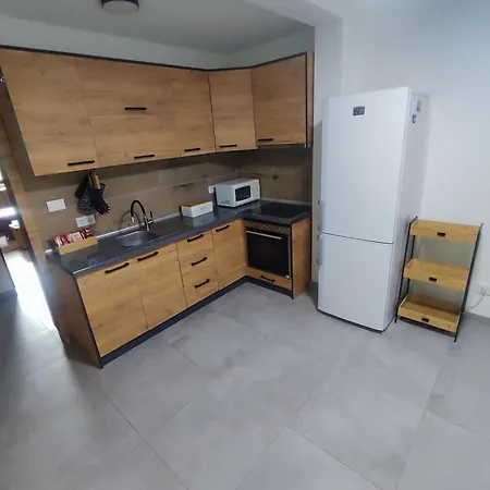 Vikendica Tuzla, Dolina Mira * Tuzla